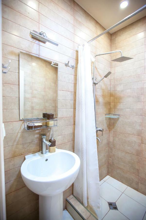 Shiny Avlabari Apartment Тбилиси Екстериор снимка