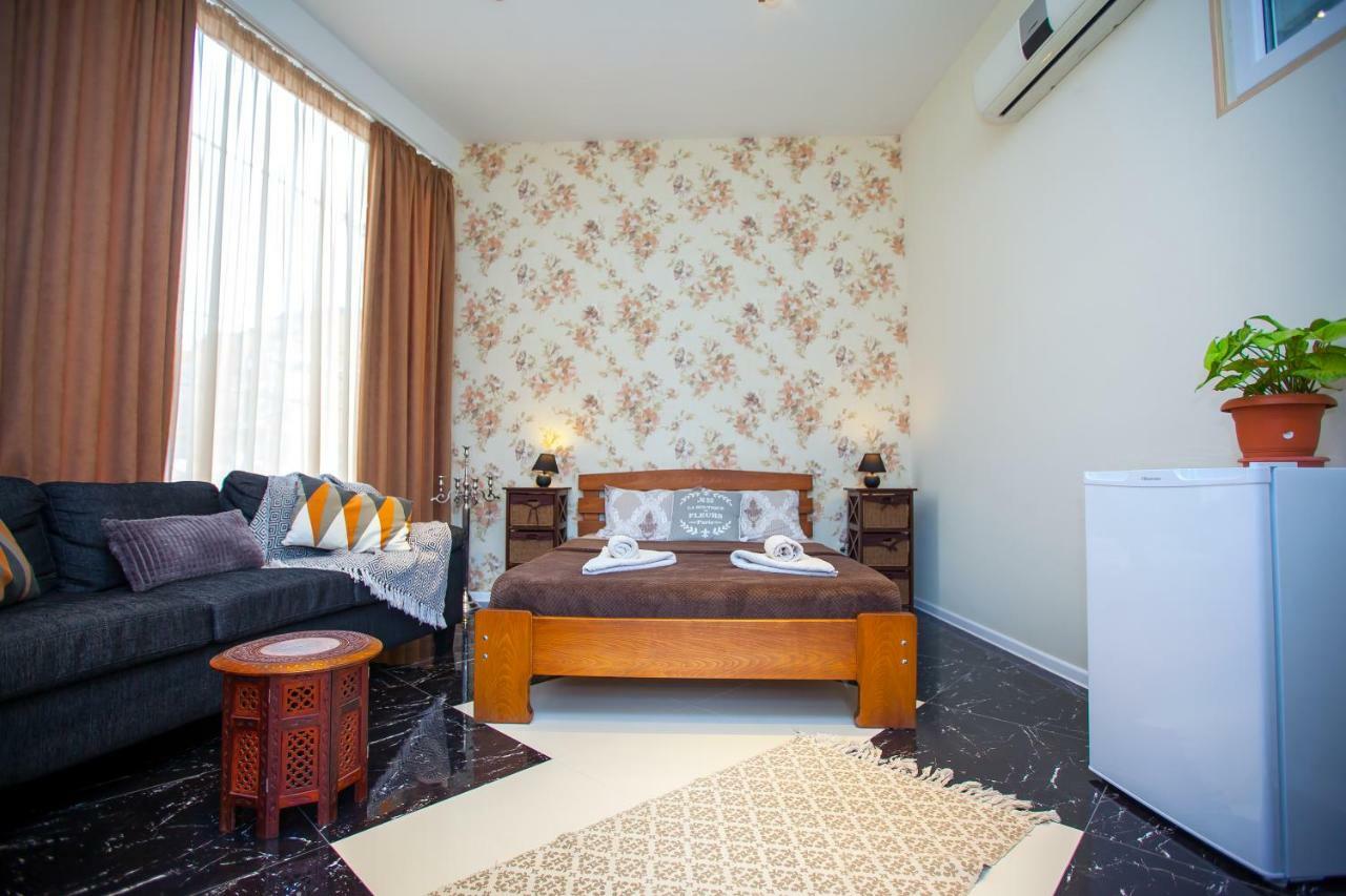 Shiny Avlabari Apartment Тбилиси Екстериор снимка