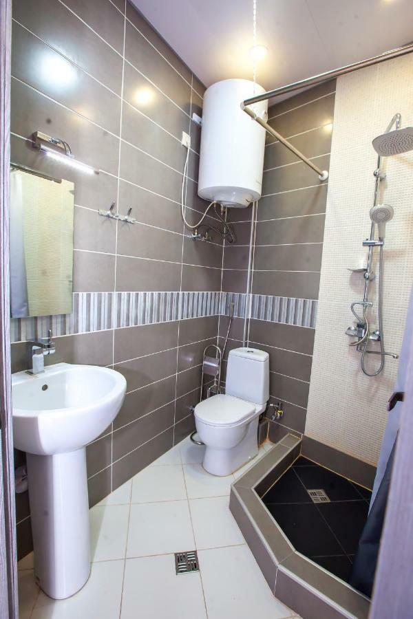 Shiny Avlabari Apartment Тбилиси Екстериор снимка